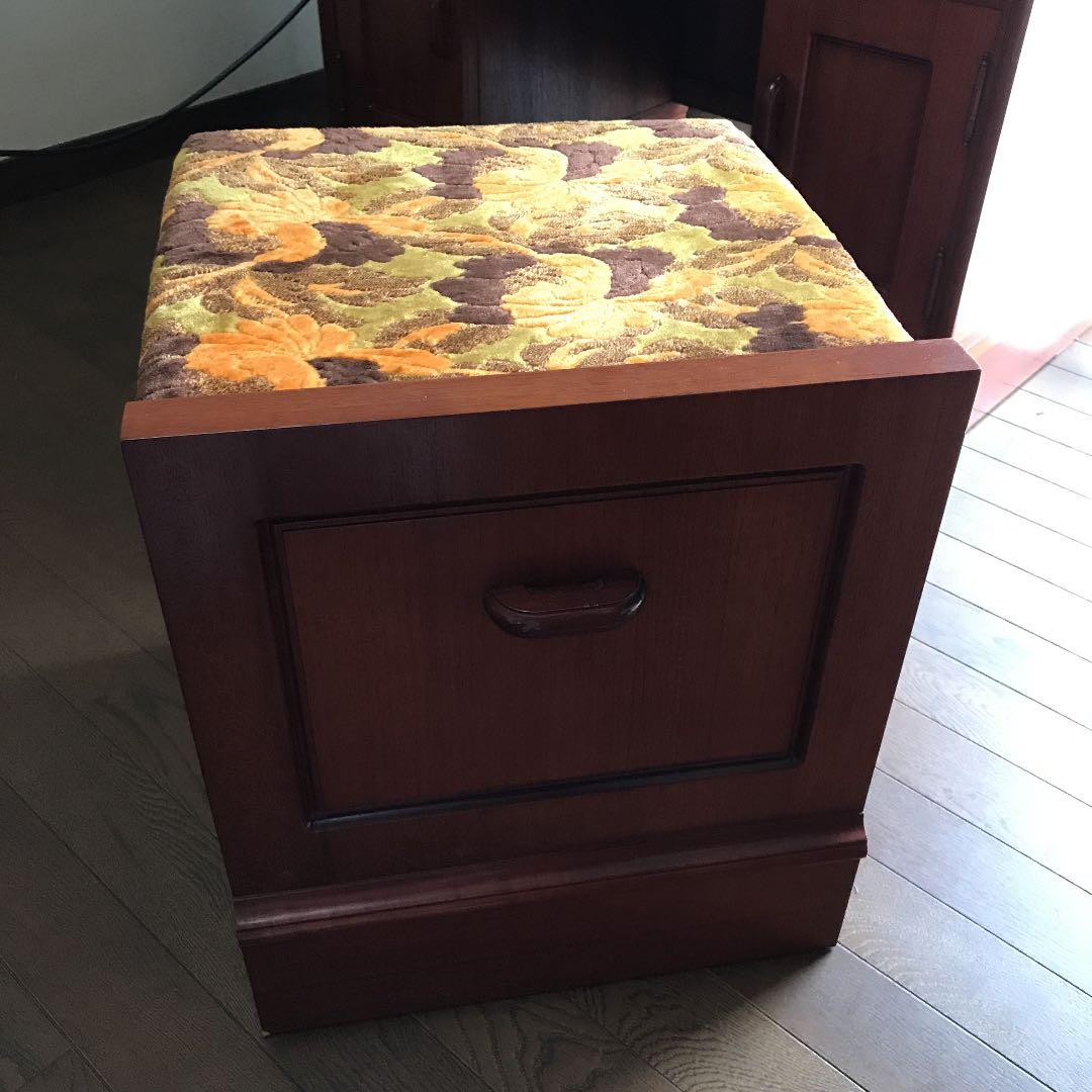 お値下げ⤵️ アンティーク シンプル木製ドレッサー　送料込み　チーク材