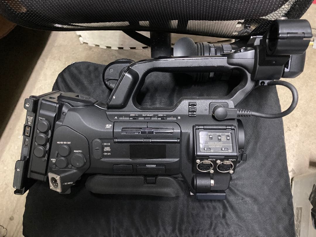 JVC GY-HM850 ビクタービデオカメラ本体、美品