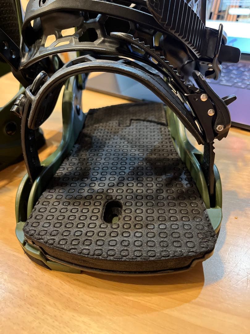 UNION ATLAS ビンディング M オリーブ