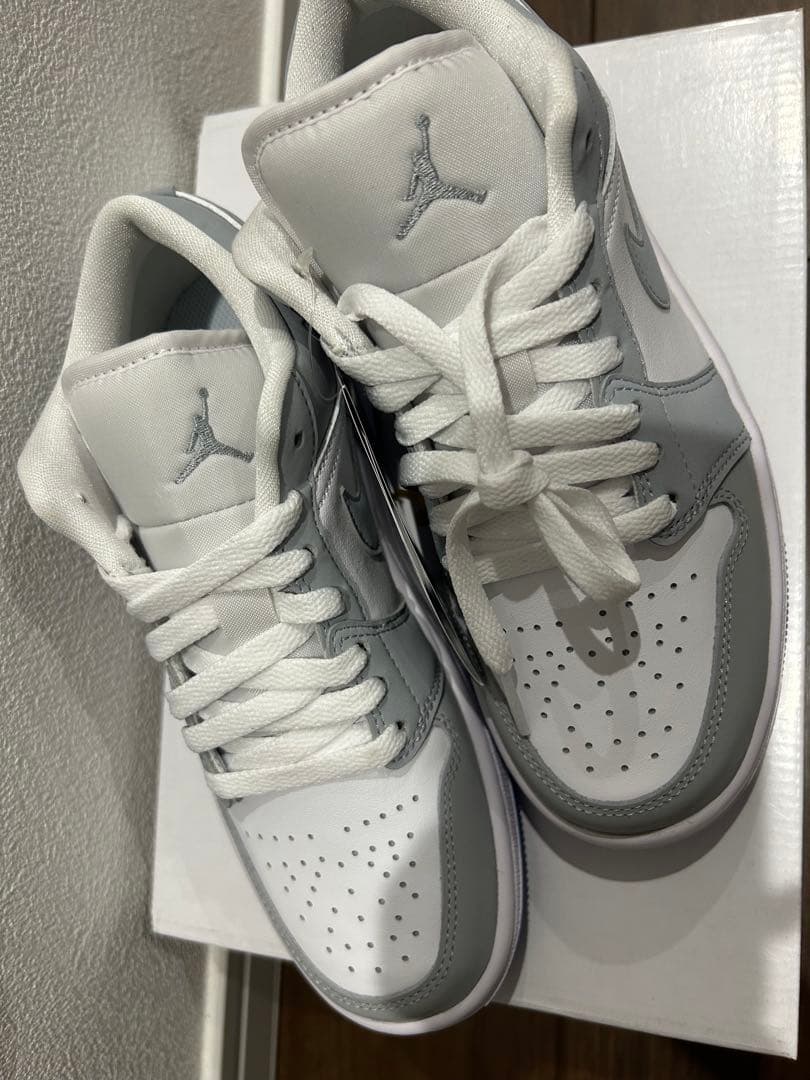 Nike Air Jordan 1 Low ホワイト/グレー