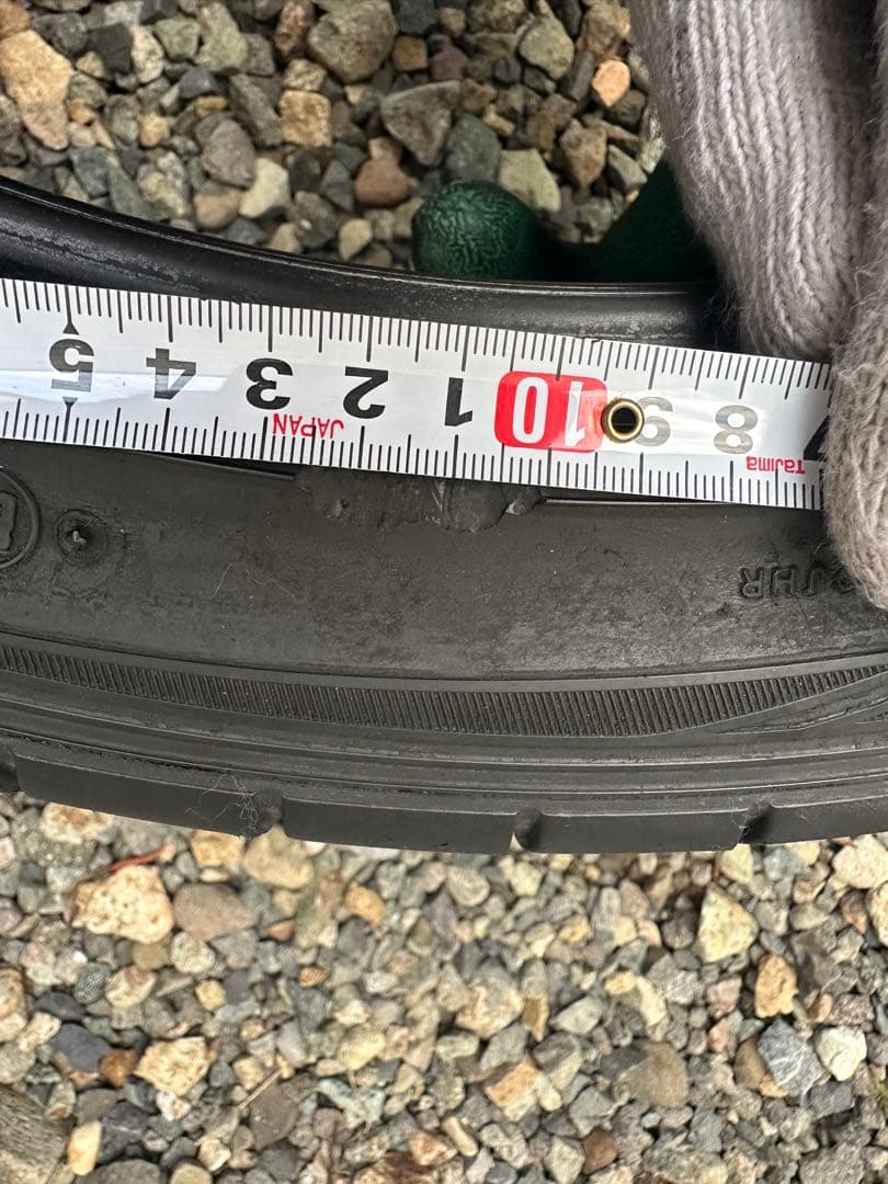 ①ダンロップ 19インチ 235/40 R19サマータイヤ　2本