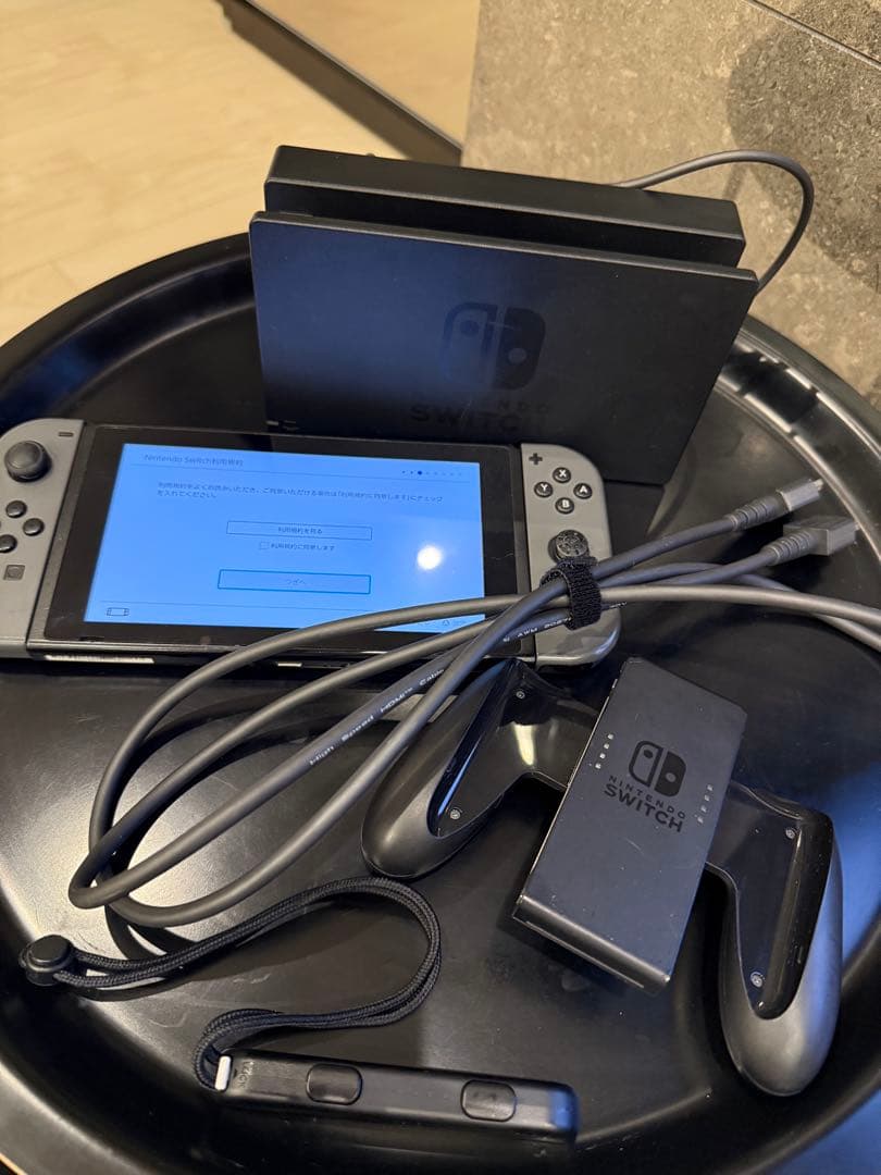Nintendo Switch本体【グレーカラー】使用期間は約１年程