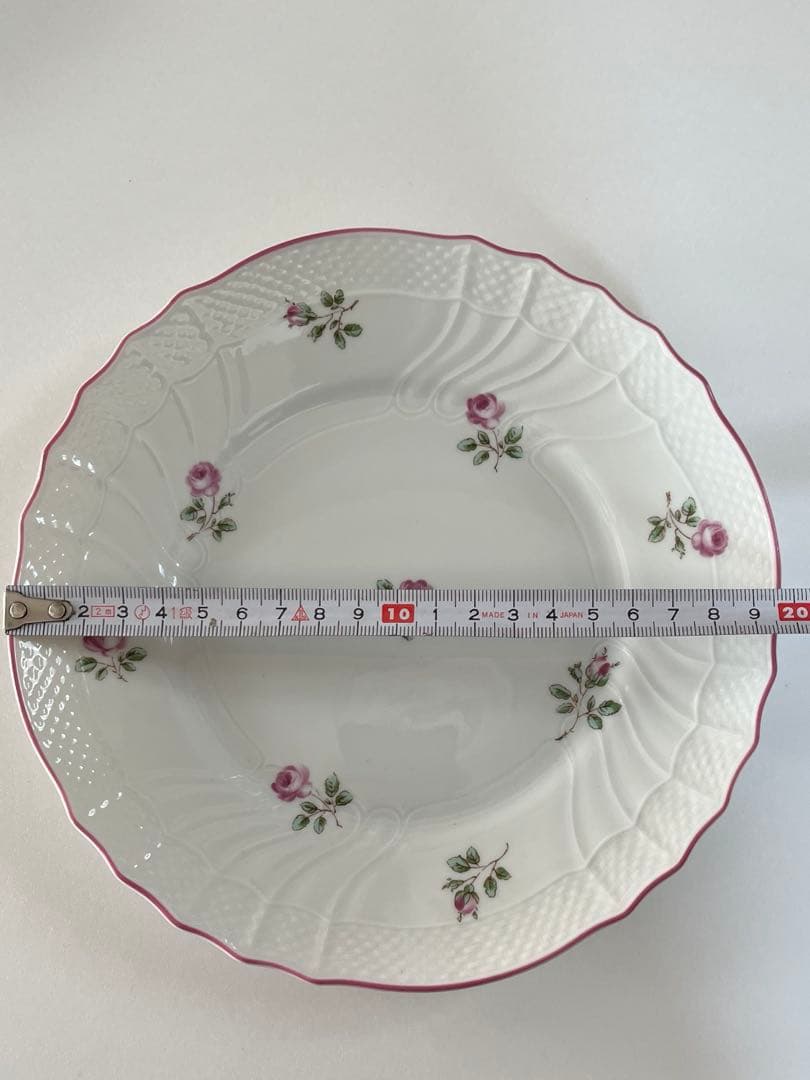 リチャードジノリベッキオロゼリーニ　ティーカップ＆ソーサー　ケーキ皿　ディナー皿