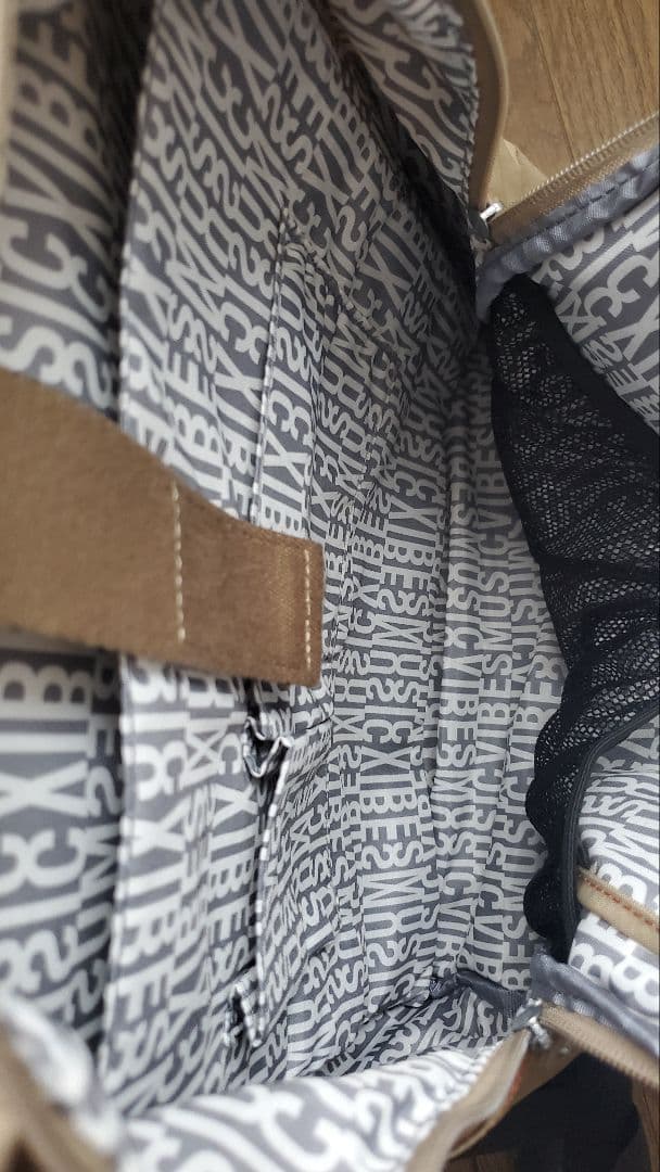 kipling(キプリング)　バックパック　リュック　ナイロン　軽量　ベージュ