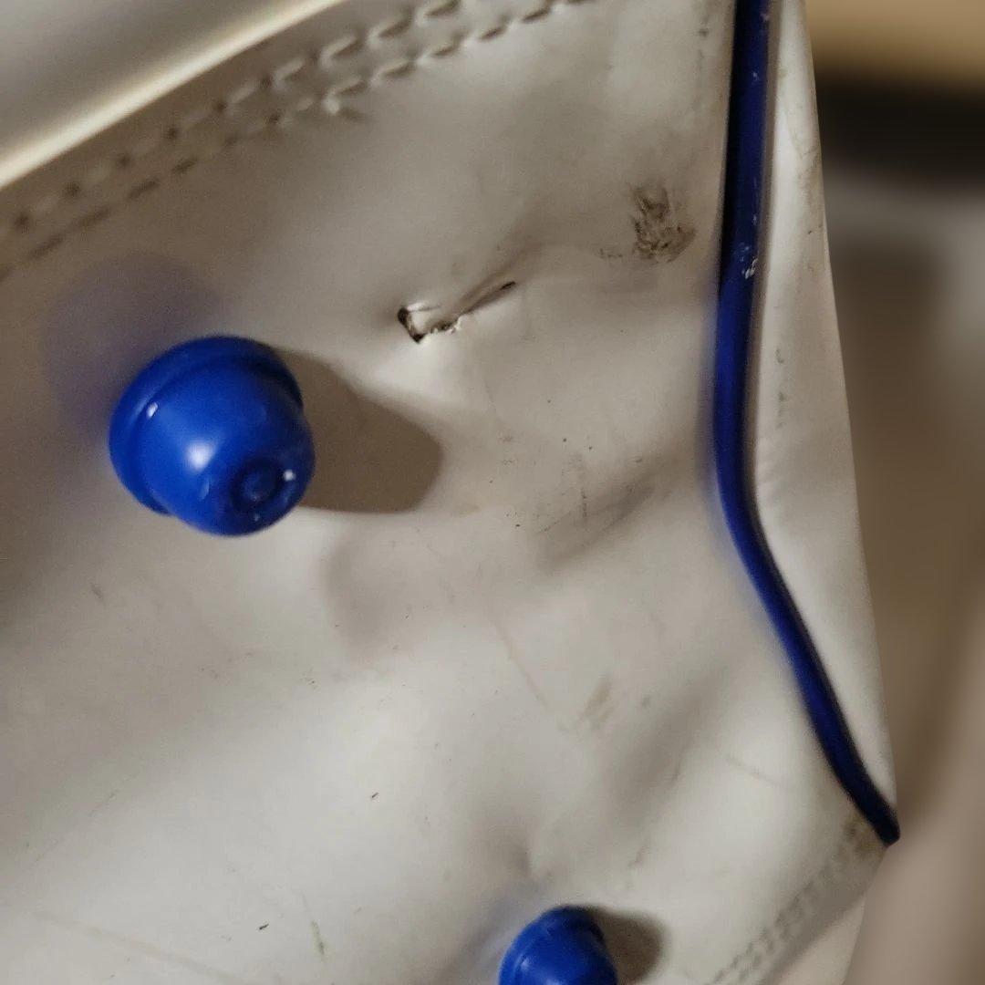 adidas エナメルボストン