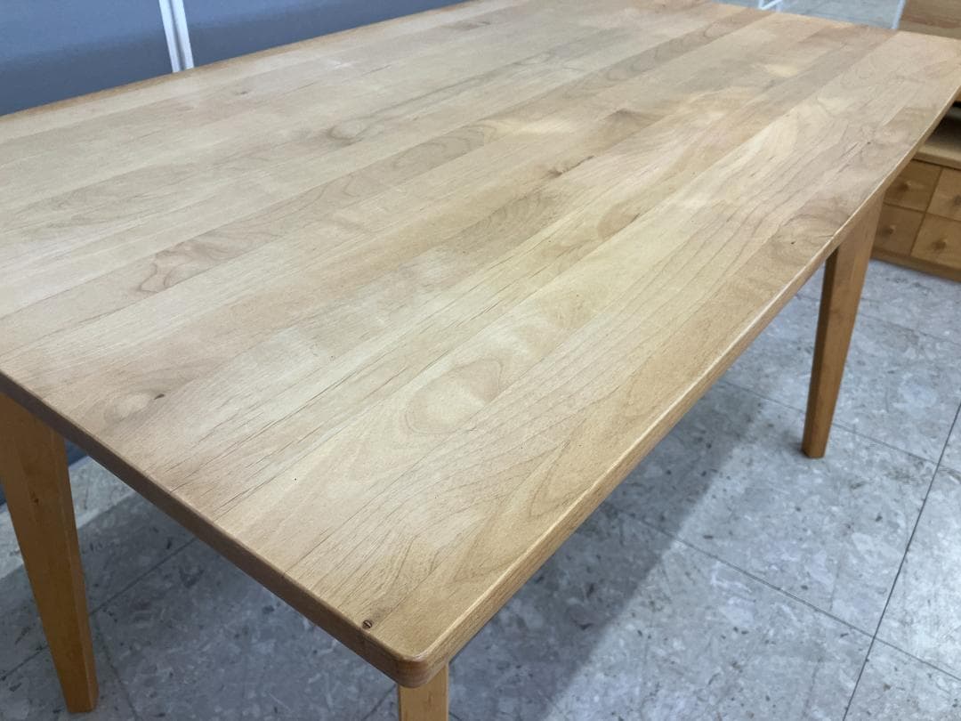 MOMO NATURAL ダイニングテーブル ブラウン