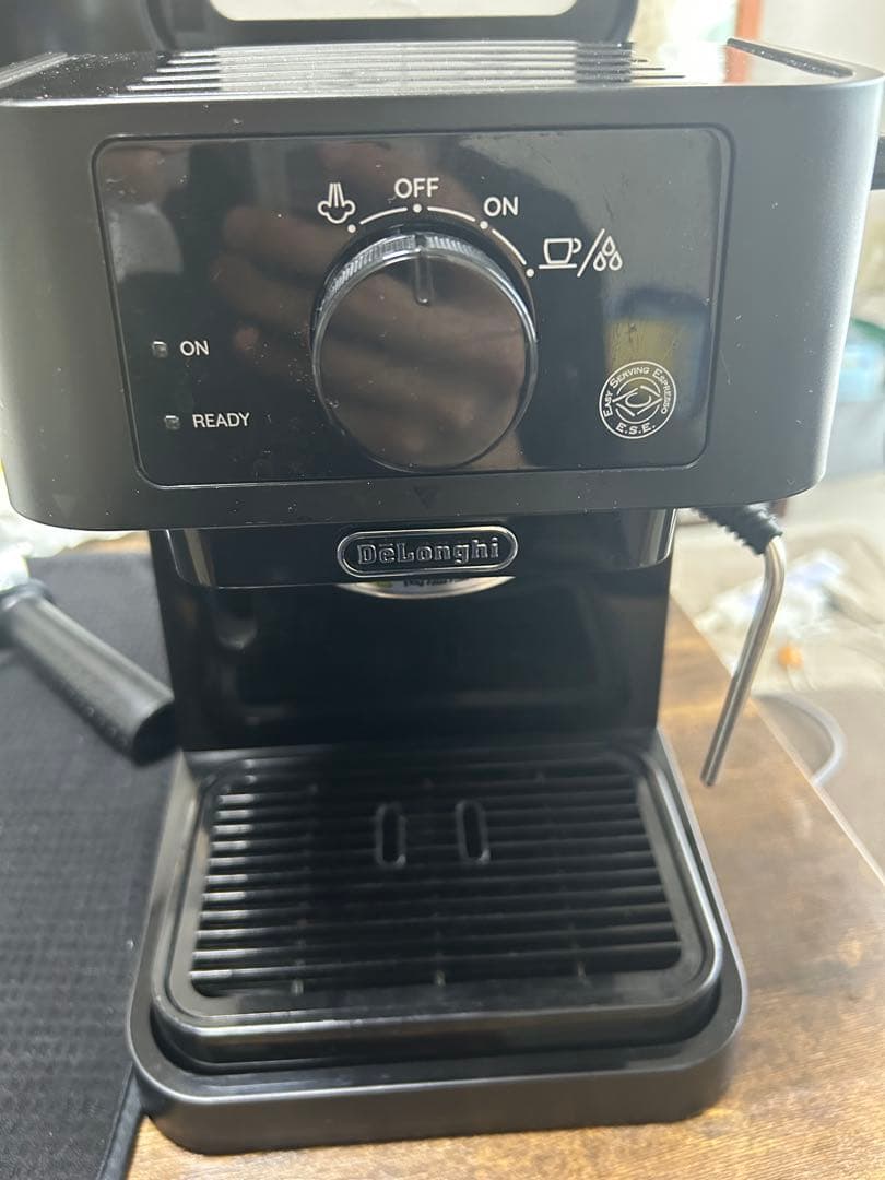 デロンギ　スティローザ　定圧タンパー、ミルクフォームピッチャー付