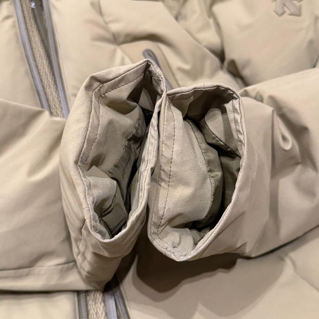 水沢ダウン　レディース　Lサイズ　カーキ