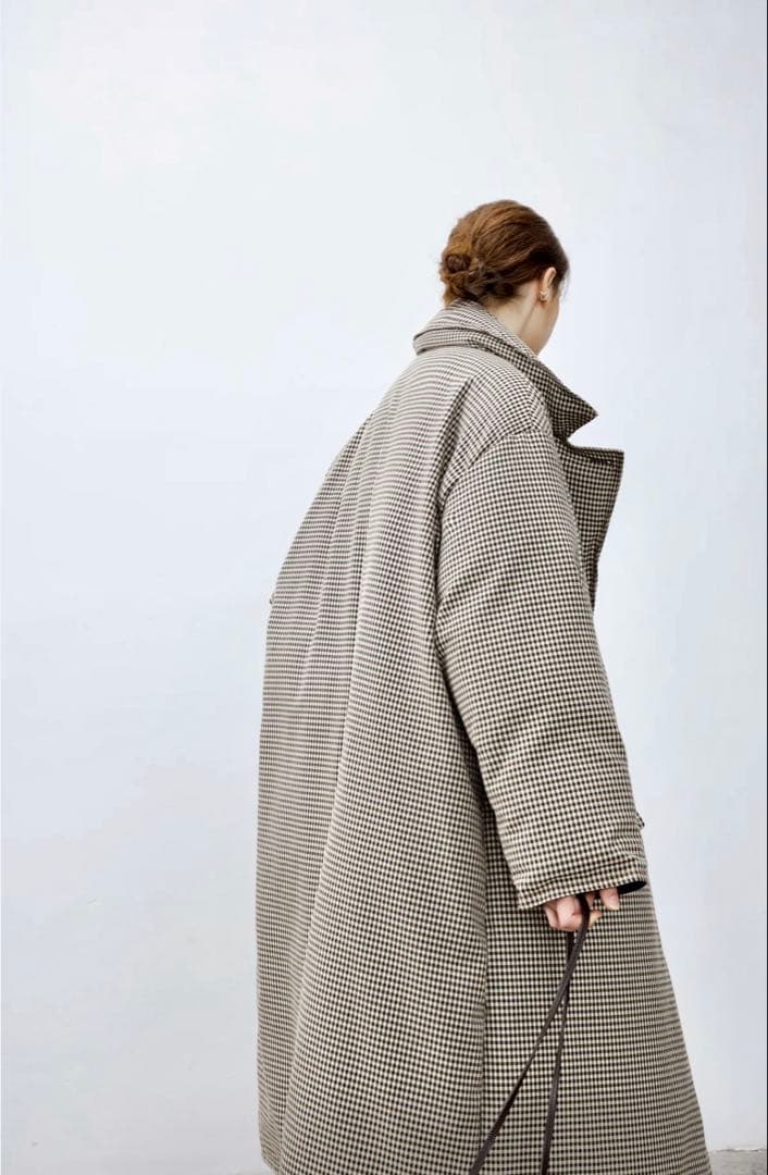クラシカルチェックダウンコート(TAGEECHITA JAPAN)