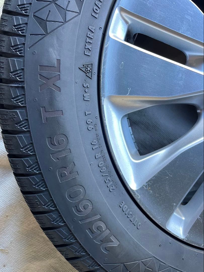 ホンダ 純正 16インチホイール & コンチネンタル215/60R16