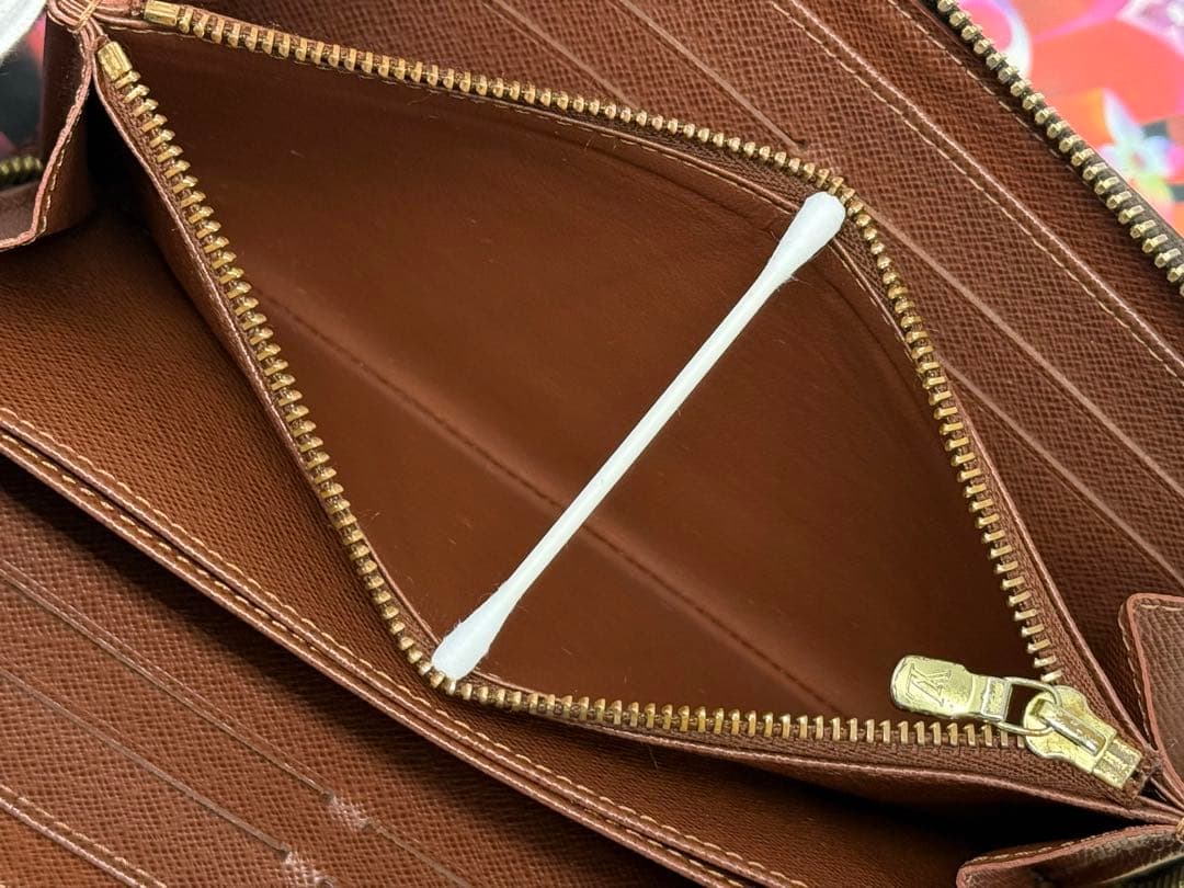 極美品！LOUIS VUITTONルイヴィトン　ジッピーウォレット長財布
