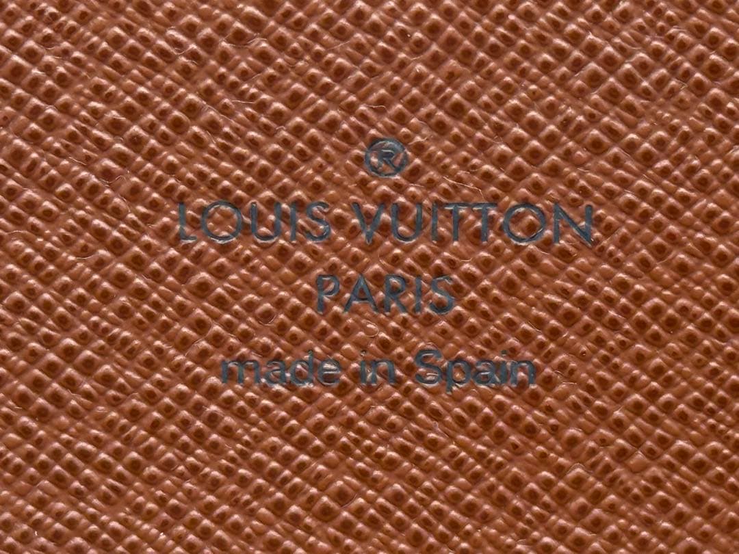 極美品！LOUIS VUITTONルイヴィトン　ジッピーウォレット長財布