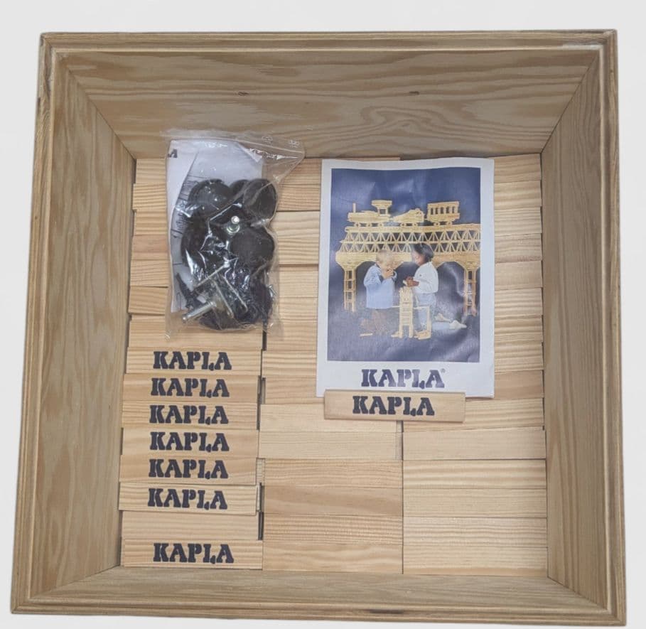 【美品】KAPLA1000ピース（995ピースのみ） 知育玩具 キャスター付き