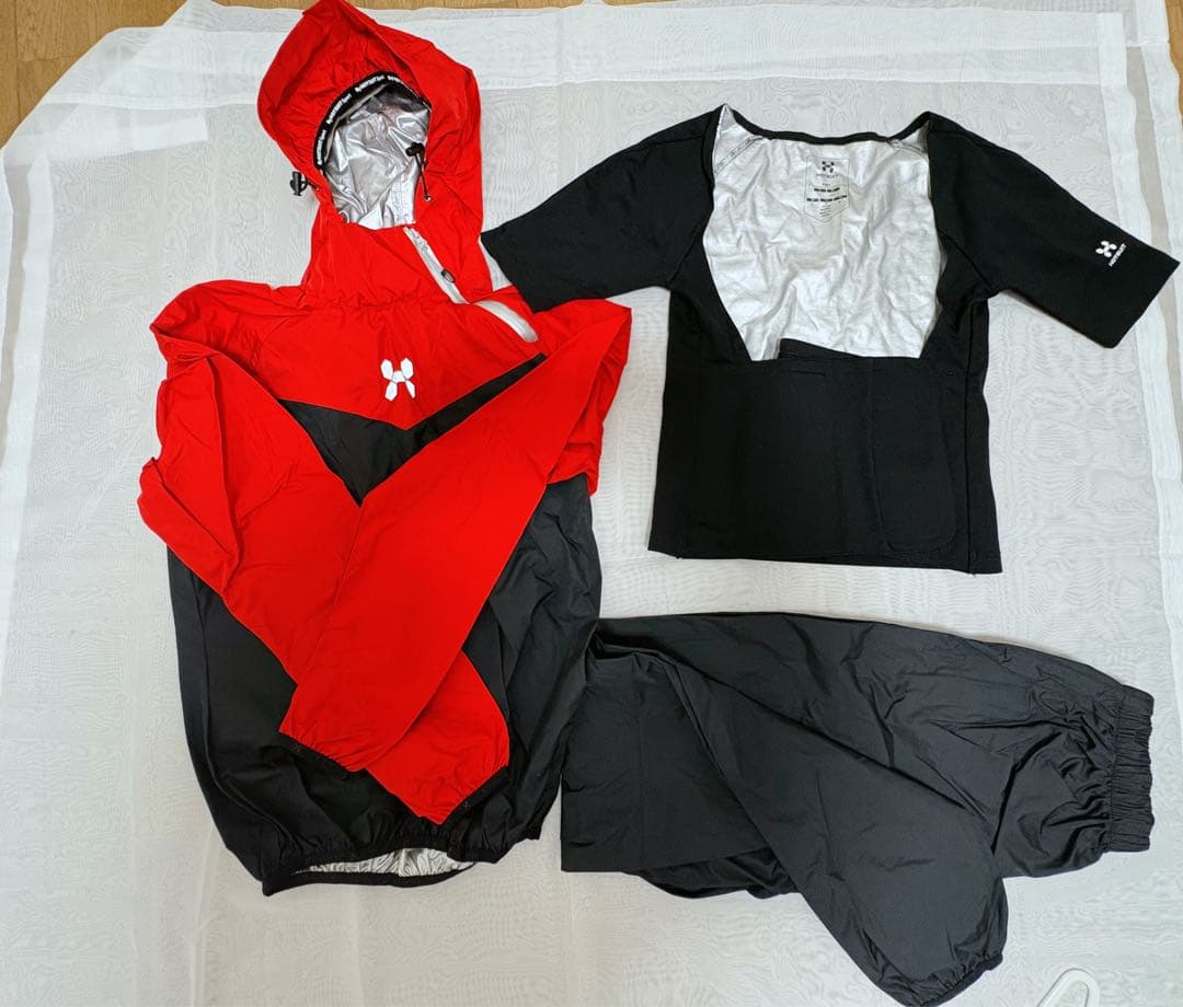 HOTSUIT 発汗3点セット （インナー/ジャケット/パンツ）M Woman