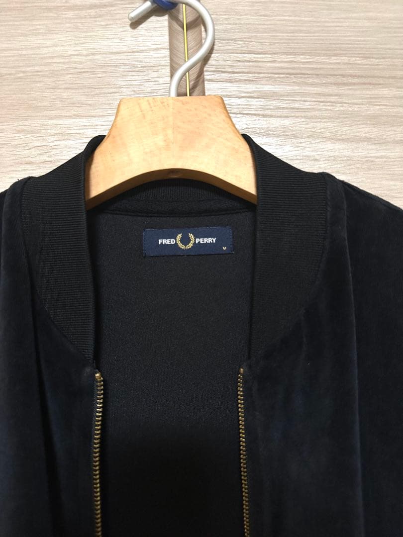 美品　フレッドペリー ベロア ジャケット 黒 金ロゴ M ユニセックス 希少