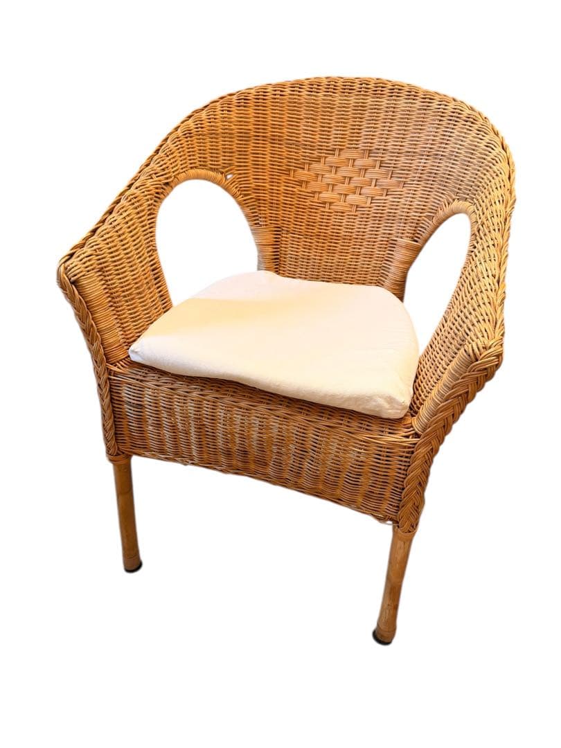 IKEA AGEN アーゲン ラタンチェア ホワイトクッション 藤椅子