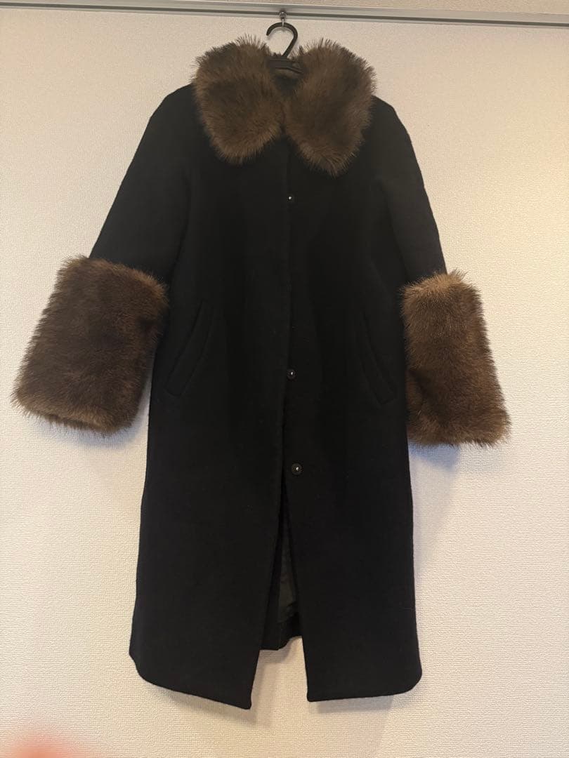 anuans ファートリムコクーンコート （BLACK）