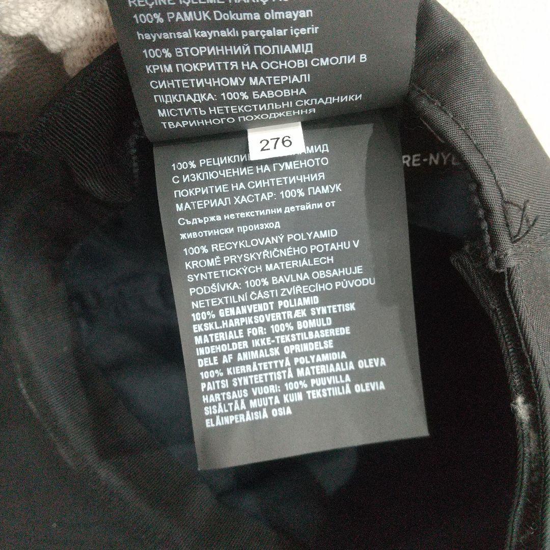 プラダ 三角プレート キャップ ブラック