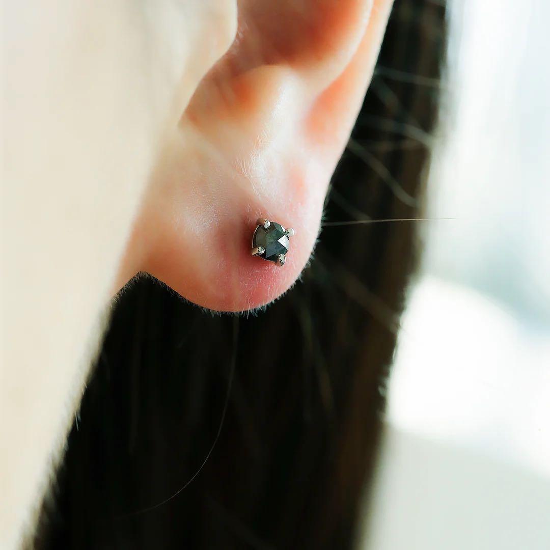 ︎★最終値下げ★ESTELLE エステール プラチナ ブラックダイヤモンドピアス