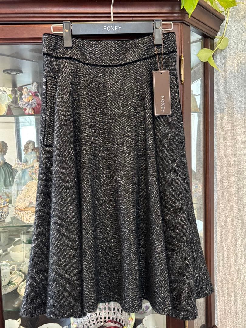 週末お値引き☆未使用☆FOXEY☆フォクシースカート40