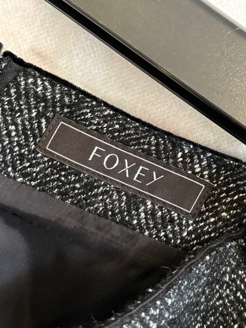 週末お値引き☆未使用☆FOXEY☆フォクシースカート40