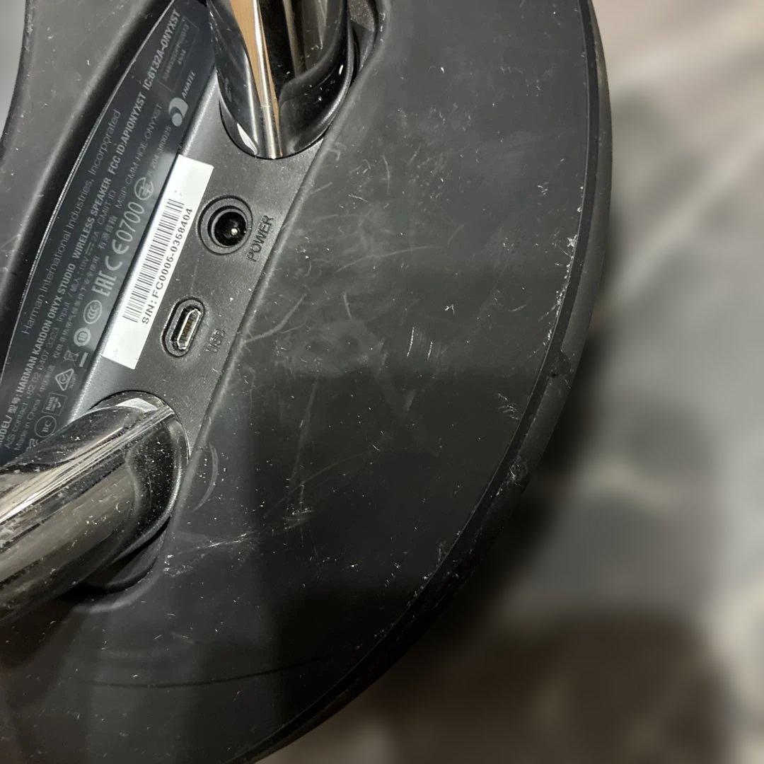 高音質Harman Kardonハーマンカードン　ワイヤレススピーカー　ブラック