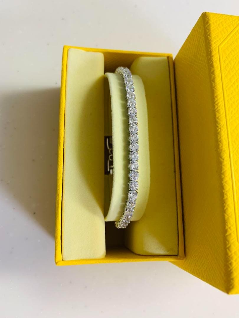 リピーターhieuka様⭐️ ほぼ新品スワロフスキーTennisDeluxe