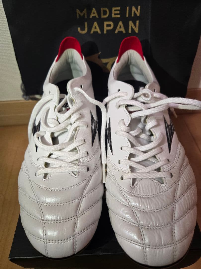 【新品・未使用】Mizuno モレリア ネオ 4 ジャパン MIX 25cm