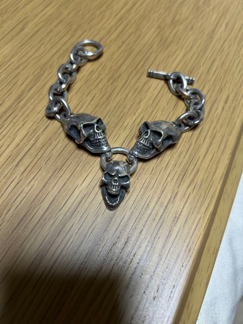 TJシルバーワ-クス製 スカルデザイン シルバーブレスレット