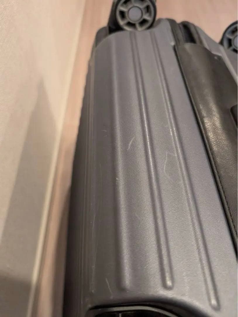 【リモワ】サルサ　TSAロック付きグレーキャリーケース