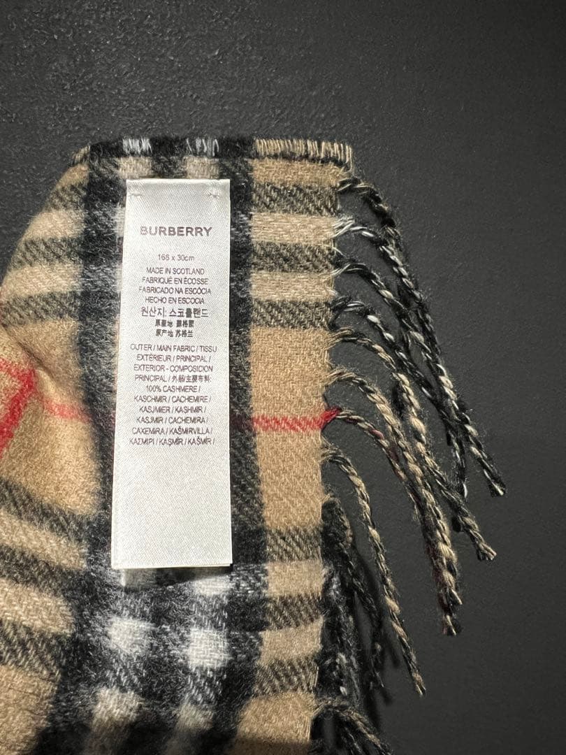 BURBERRY ブラック マフラー ウール