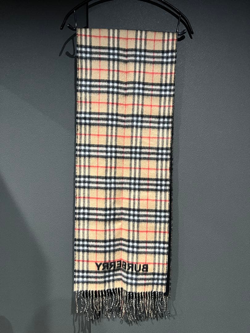 BURBERRY ブラック マフラー ウール