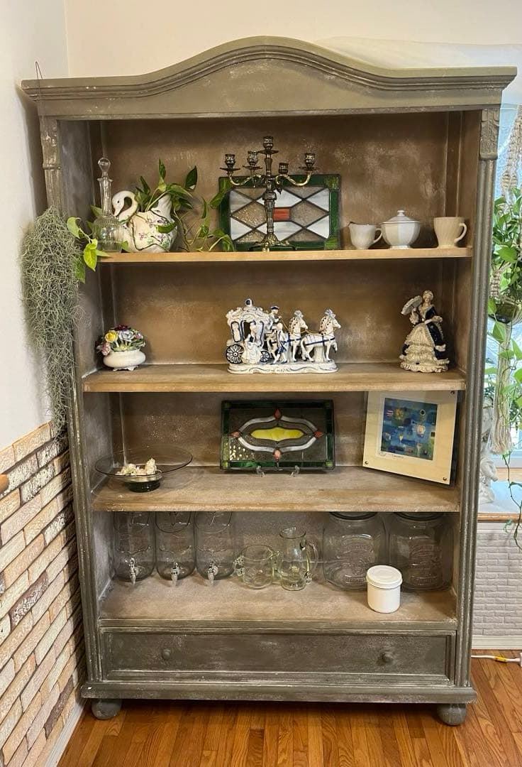 Yoshinobu Izawa アンティーク調 キャビネット 店舗什器