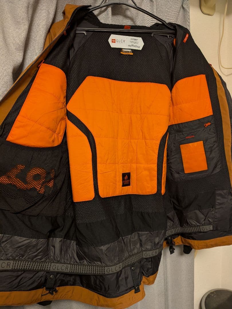 686　Hydra Thermagraph Jacket+ビフパンツセット