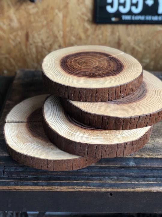 訳あり 杉丸太ニス塗り加工 ４枚セット