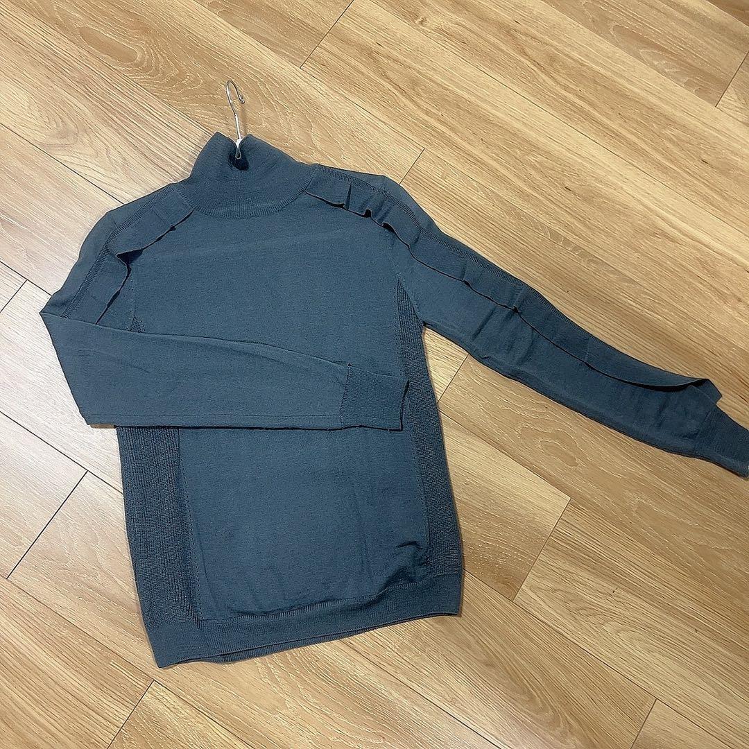 YONFAフラッシータートルニット　美品