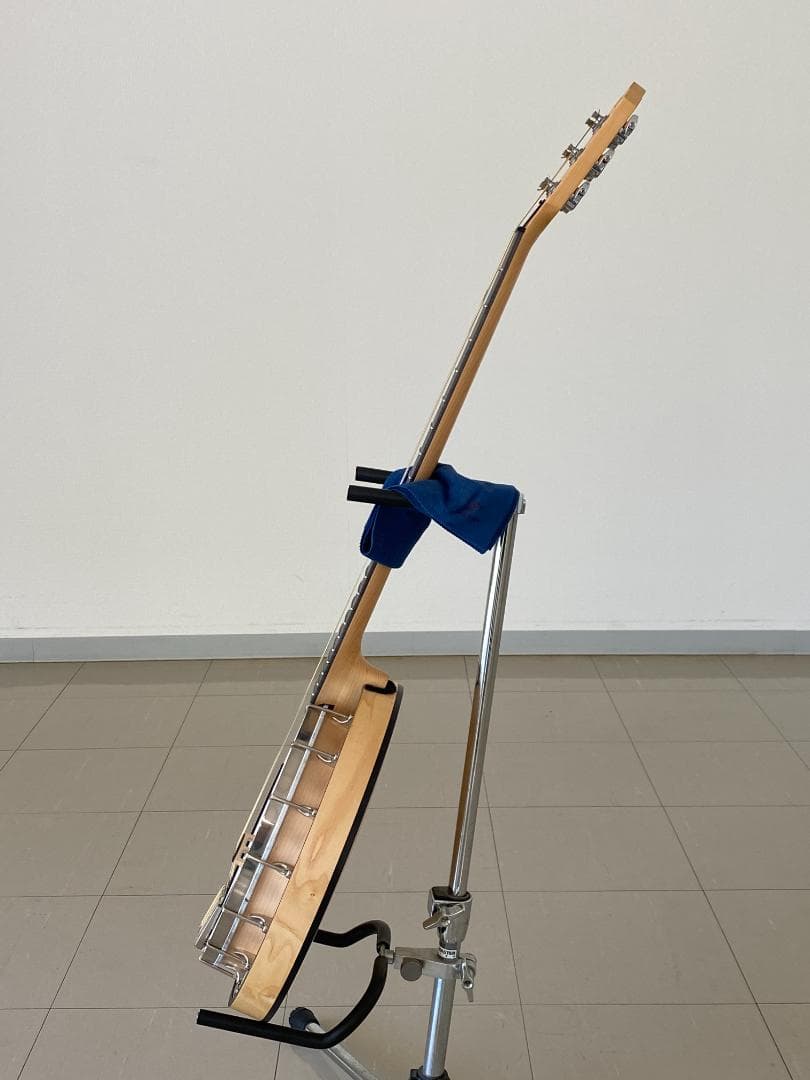 【値下げ】DEERING 6弦ギターバンジョー（ストラップ、チューナー、弦付）