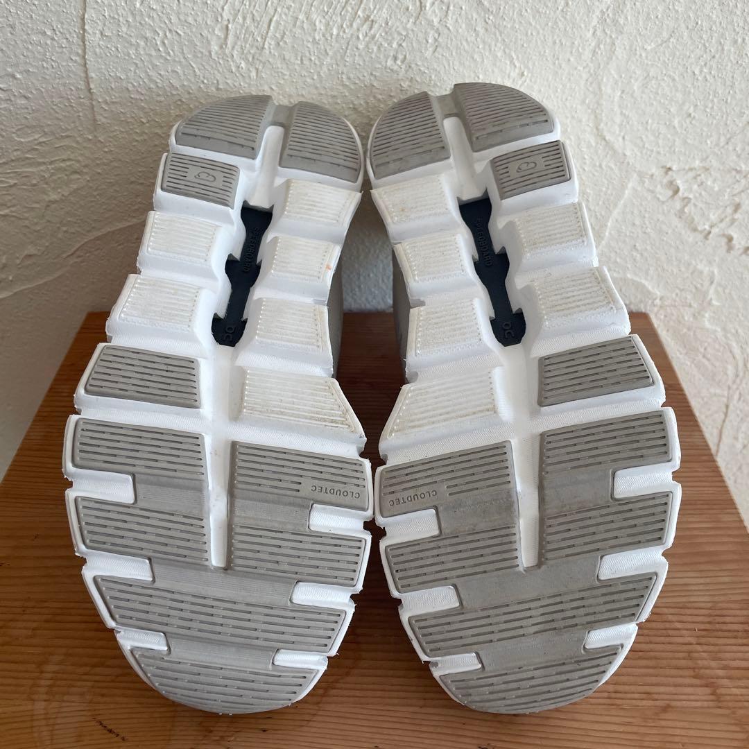 On Cloud 6 ランニングシューズ 24cm 女性