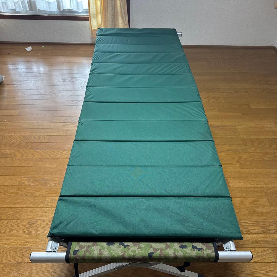 自衛隊　GIベッド&マットセット　迷彩 折り畳みベッド
