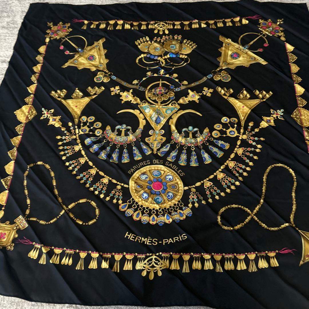 HERMÈS エルメス　パリュール・デ・サーブル スカーフ