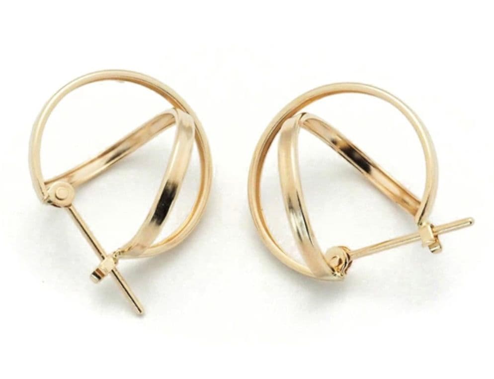 k10 スパイラル デザインフープピアス