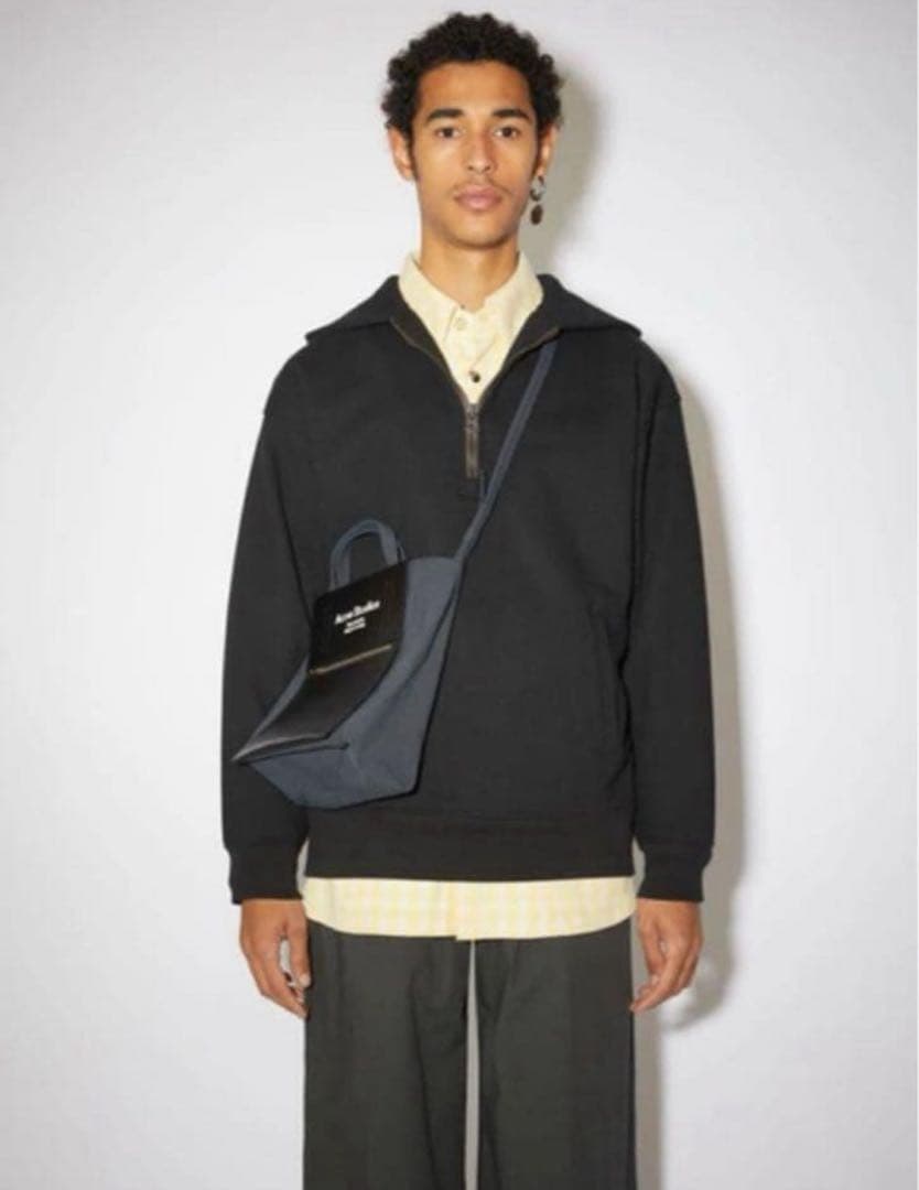 Acne Studios ハーフジップパーカー