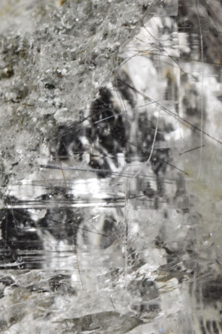 マニハール産 クローライト ブラックルチル