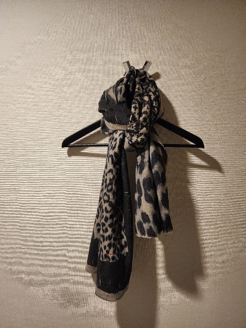 Pierre-Louis Mascia マフラー TOMORROWLAND