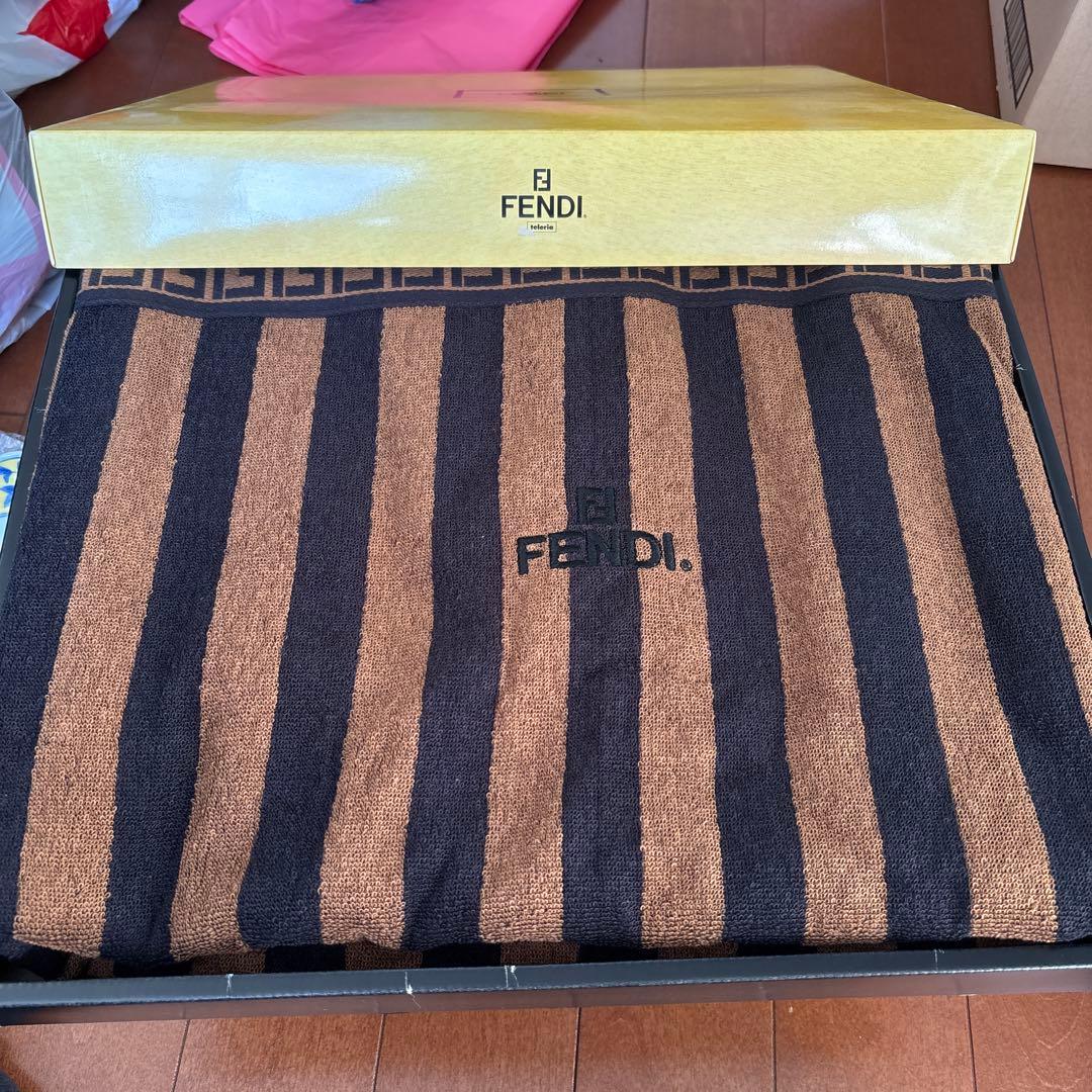 FENDI タオルケット K50B12BR 140x200