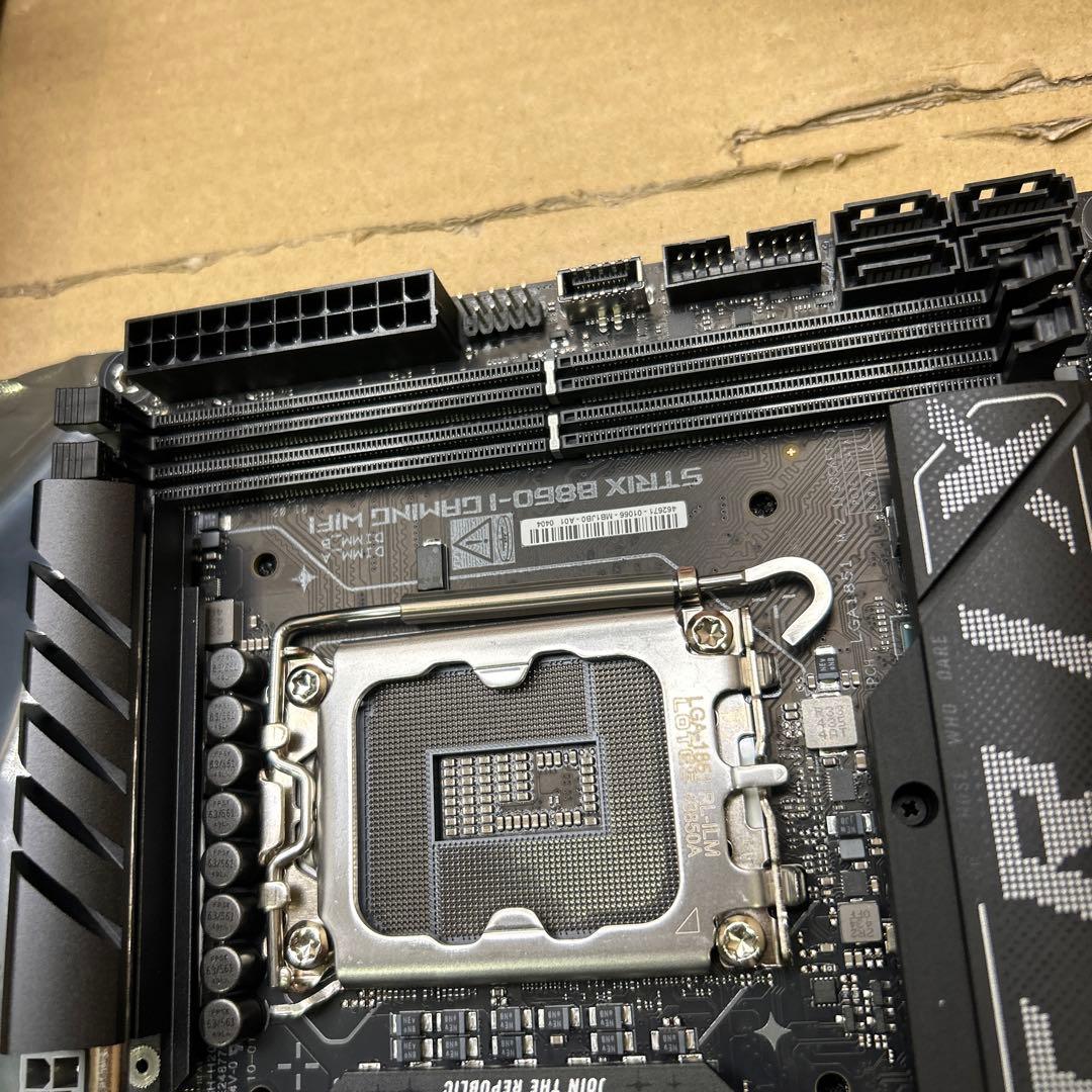 マザーボード ASUS ROG STRIX B860-I GAMING WIFI