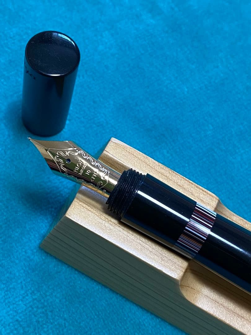 綴り屋　エボナイト万年筆　フォーダイト　月夜　14K金ペン　新品未使用