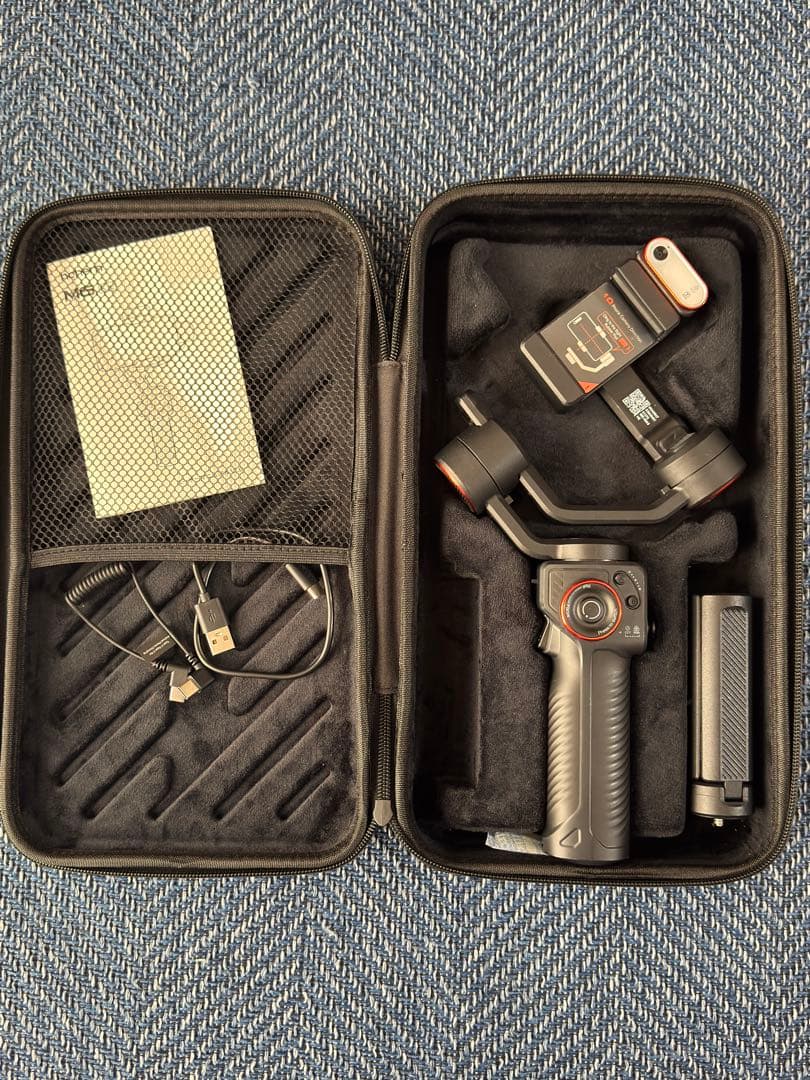 Hohem m6 kit スマホジンバル　スタビライザー　Dji Zhiyun