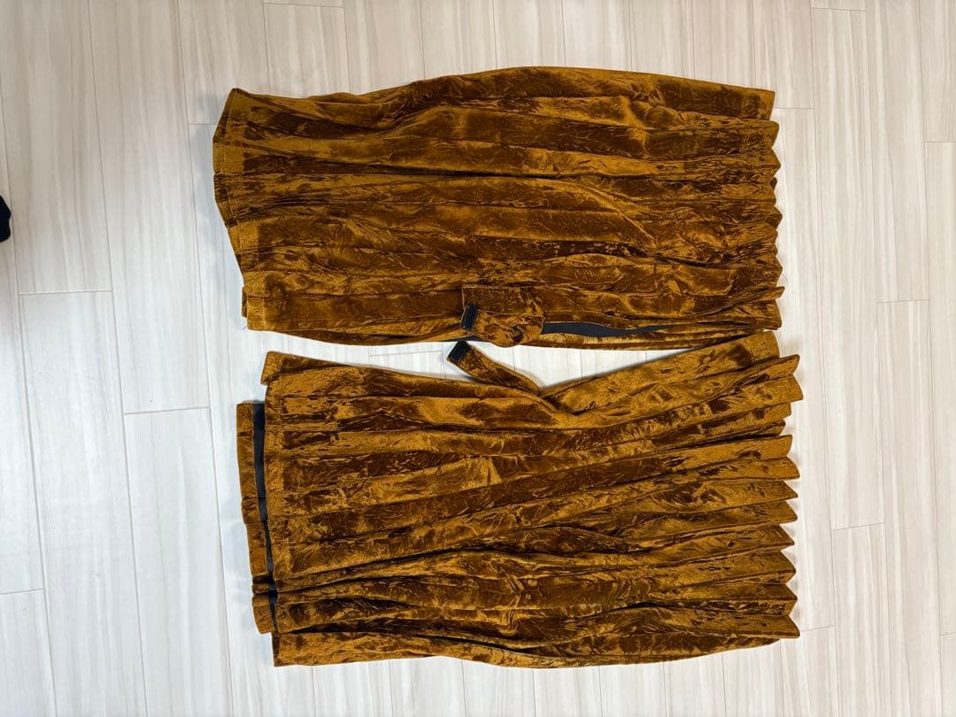 トラックカーテン