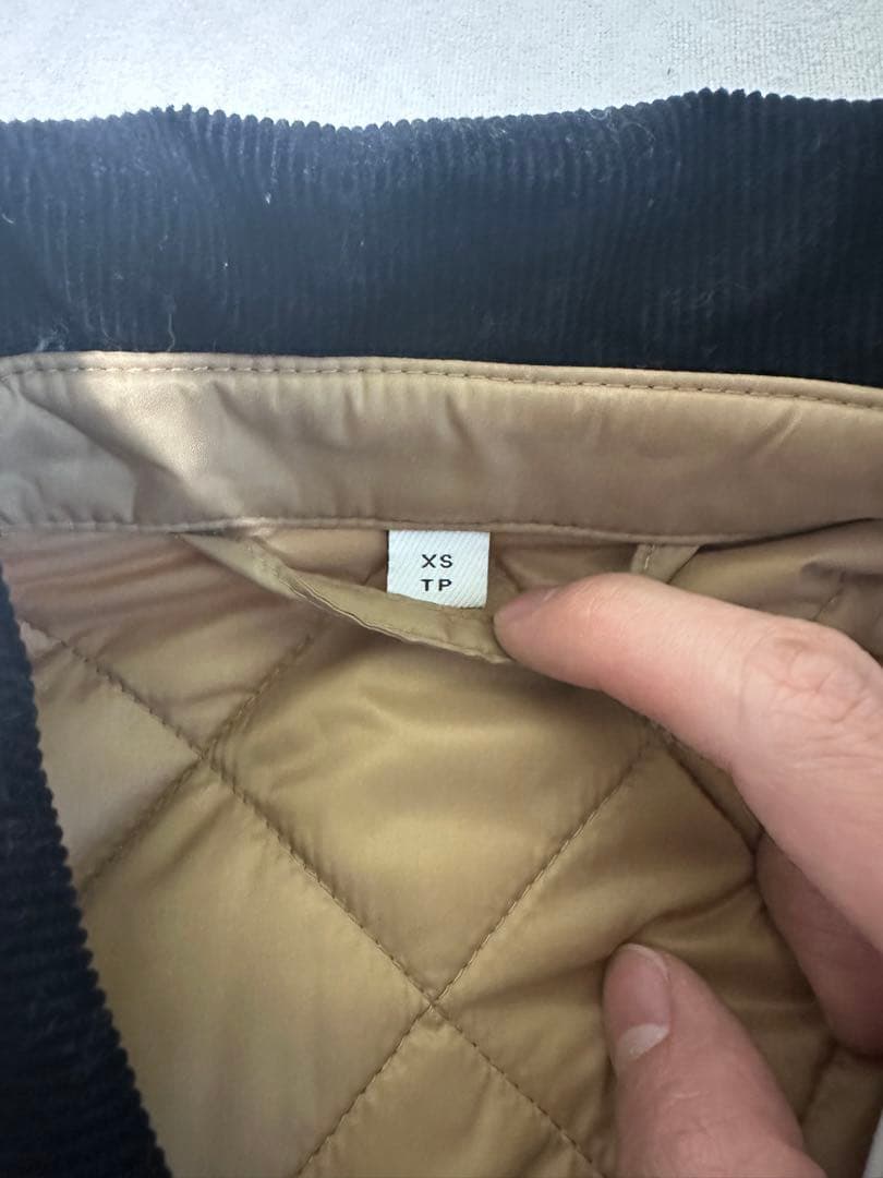 BURBERRY キルティング ジャケット ワッペン ナイロン